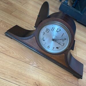 Vintage collectible clock